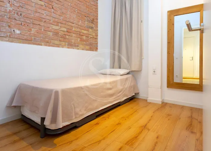 Moderno En Eixample Apartament *